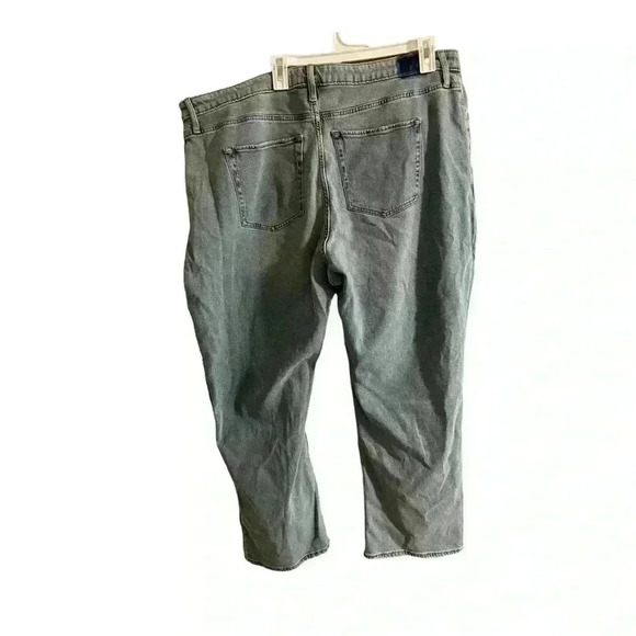 Hollister Women's Ultra High-Rise Dad Jeans Patchwork Distressed Blue Denim - Picture 7 of 9